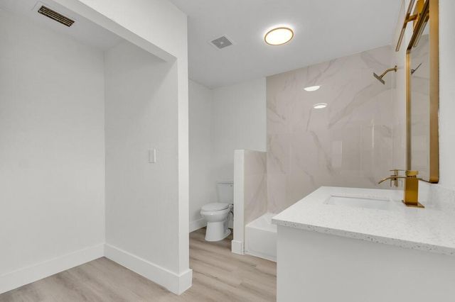 2121 SW 46TH Avenue, Fort Lauderdale, FL 33317