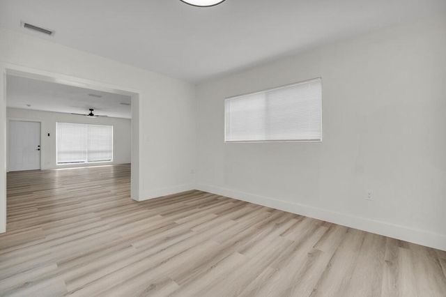 2121 SW 46TH Avenue, Fort Lauderdale, FL 33317