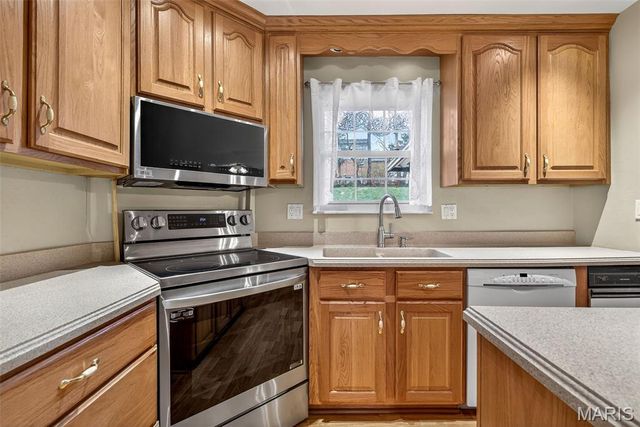 2795 Corral Estate, Arnold, MO 63010