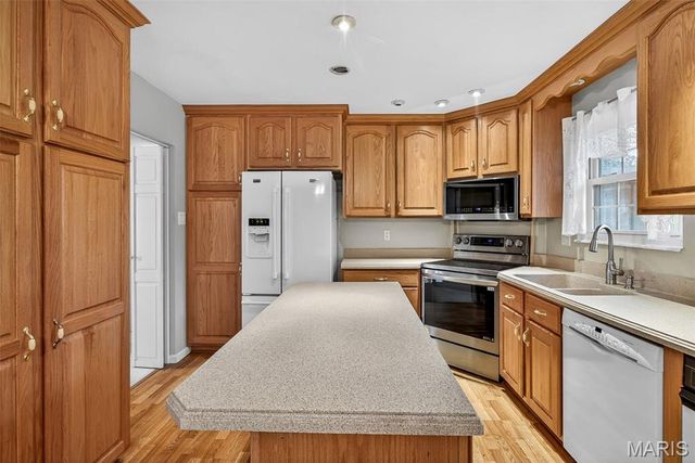 2795 Corral Estate, Arnold, MO 63010