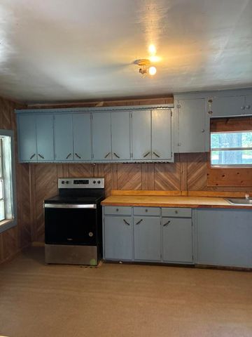 1010 Patton, Deridder, LA 70634