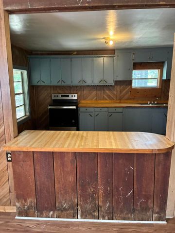 1010 Patton, Deridder, LA 70634