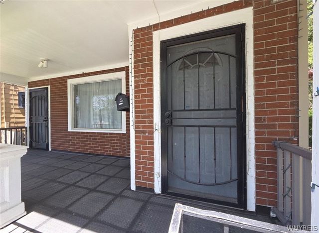 18 Victoria Avenue, Buffalo, NY 14214