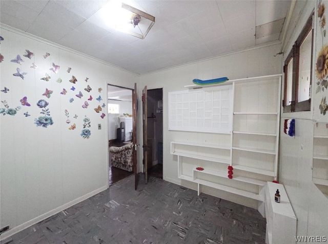 18 Victoria Avenue, Buffalo, NY 14214