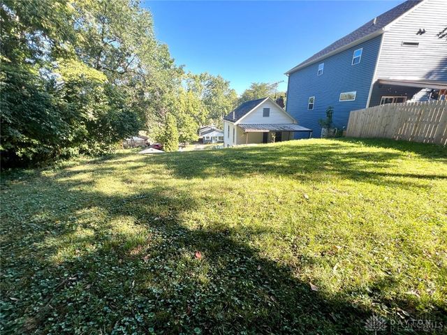 6219 Bedford Street, Cincinnati, OH 45227