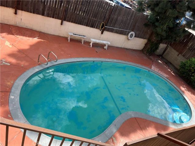 730 N Eucalyptus 1, Inglewood, CA 90302