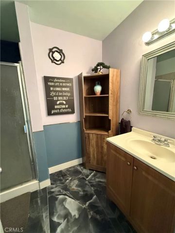 730 N Eucalyptus 1, Inglewood, CA 90302