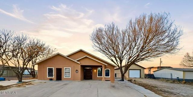 421 MAHAN Drive, Clint, TX 79836