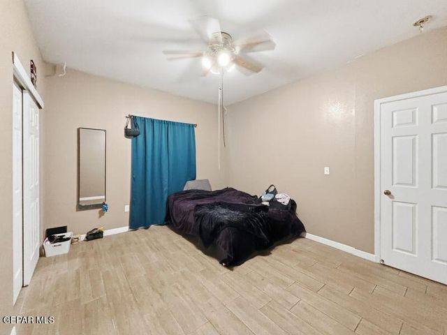 421 MAHAN Drive, Clint, TX 79836