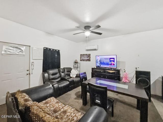 421 MAHAN Drive, Clint, TX 79836