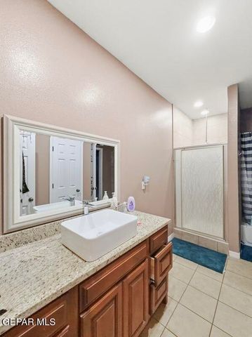 421 MAHAN Drive, Clint, TX 79836