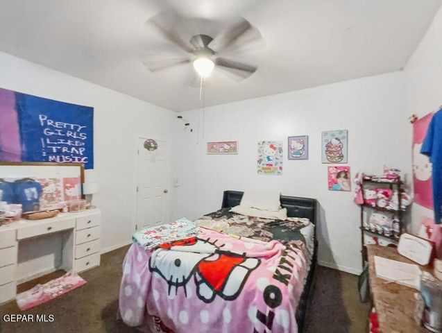 421 MAHAN Drive, Clint, TX 79836