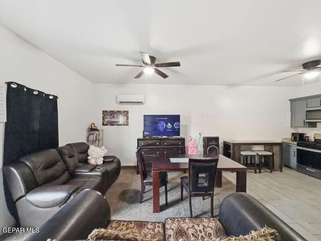 421 MAHAN Drive, Clint, TX 79836