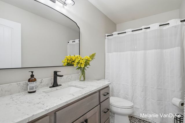 4770 Hidden Highland Drive NE, Rockford, MI 49341