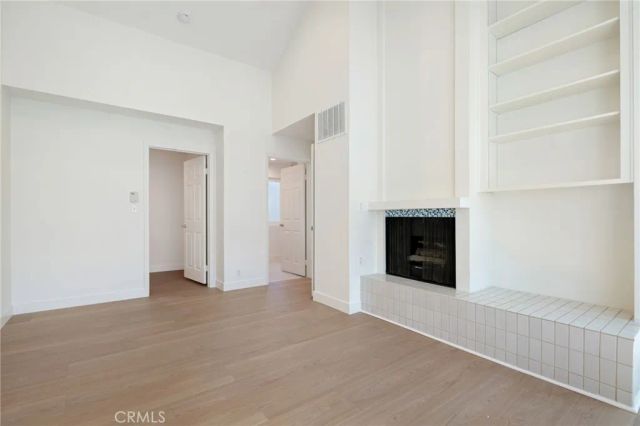 10911 Bluffside Drive 23, Studio City, CA 91604