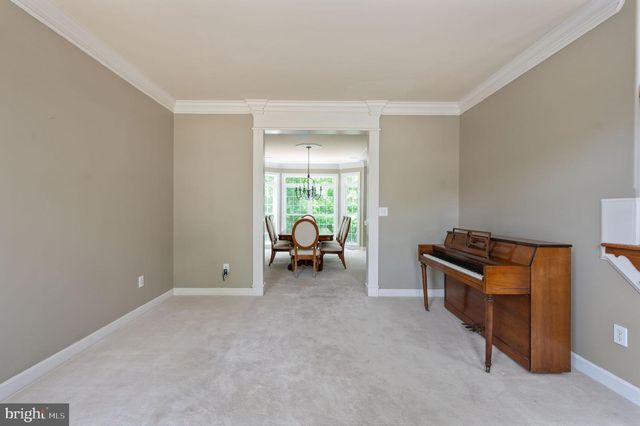 12814 WILLOW POINT DR, Fredericksburg, VA 22408