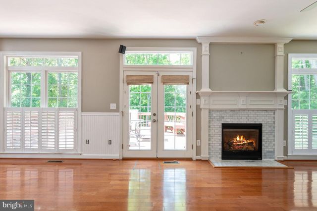 12814 WILLOW POINT DR, Fredericksburg, VA 22408