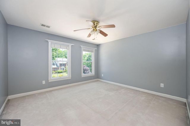 12814 WILLOW POINT DR, Fredericksburg, VA 22408