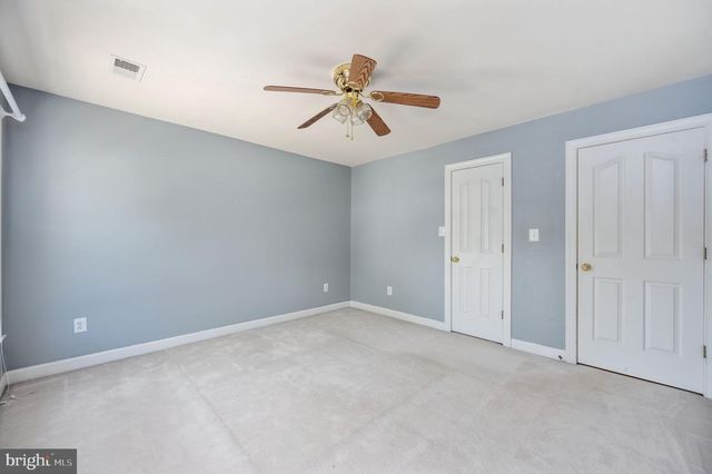 12814 WILLOW POINT DR, Fredericksburg, VA 22408