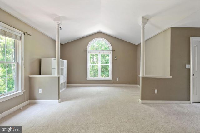 12814 WILLOW POINT DR, Fredericksburg, VA 22408