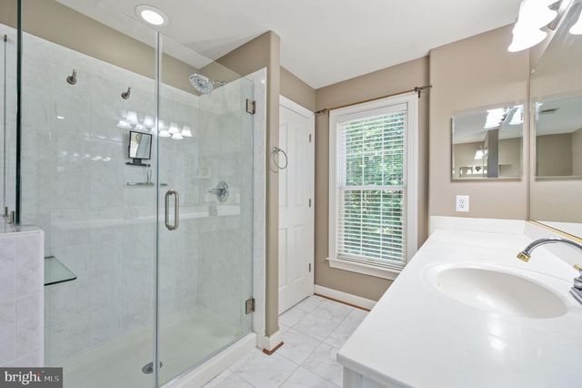 12814 WILLOW POINT DR, Fredericksburg, VA 22408
