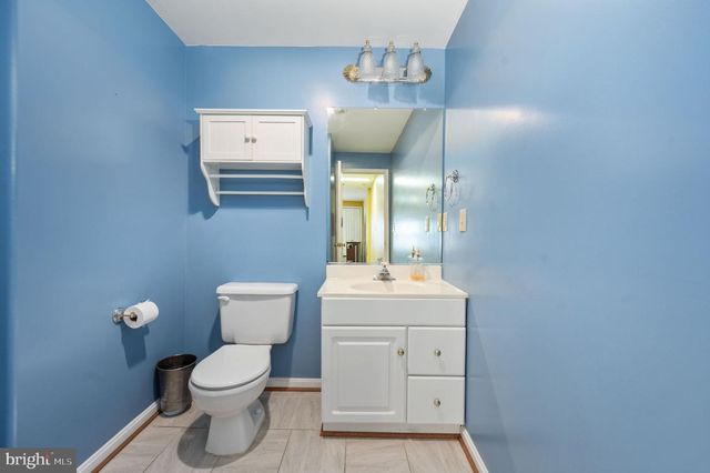 12814 WILLOW POINT DR, Fredericksburg, VA 22408