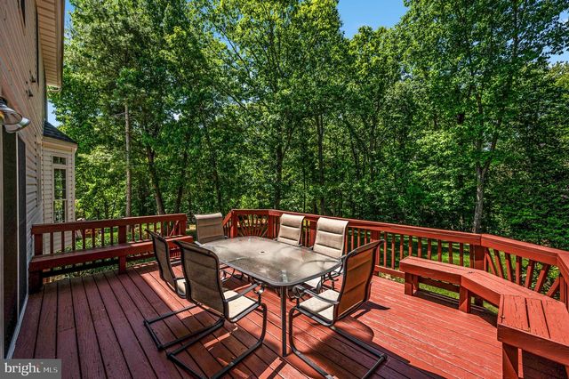 12814 WILLOW POINT DR, Fredericksburg, VA 22408