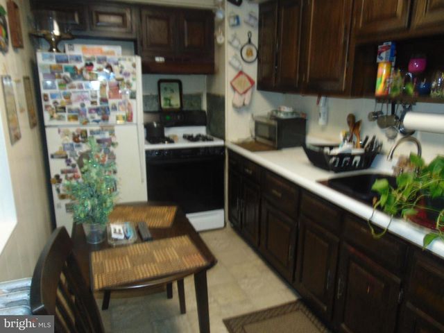 1911 S 7TH ST, Camden, NJ 08104