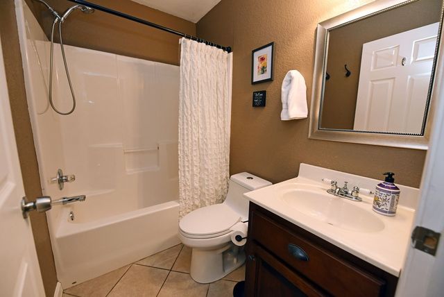 1512 Smithfield Lane, Young Harris, GA 30582