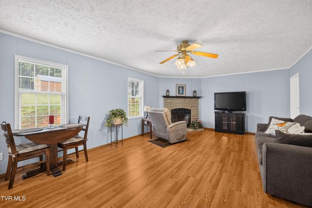 4161 Carters Valley, Church Hill, TN 37642