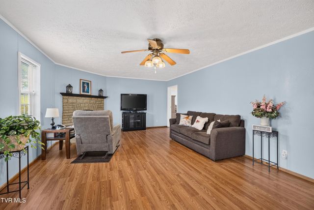 4161 Carters Valley, Church Hill, TN 37642