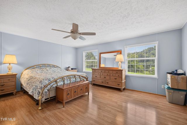 4161 Carters Valley, Church Hill, TN 37642
