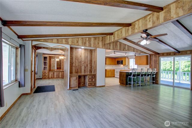 820 Fruitdale Road, Sedro Woolley, WA 98284