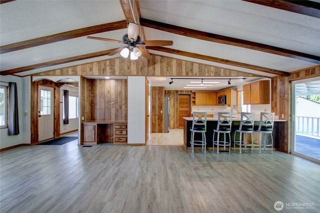 820 Fruitdale Road, Sedro Woolley, WA 98284