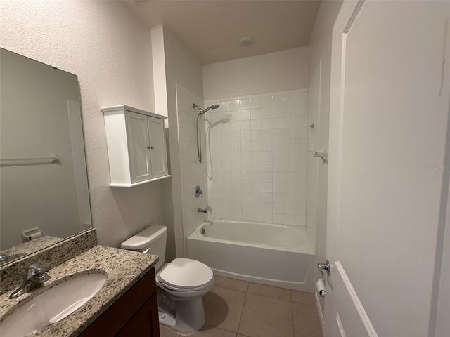 12374 EASTPOINTE DRIVE, Dade City, FL 33525