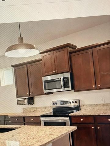 12374 EASTPOINTE DRIVE, Dade City, FL 33525