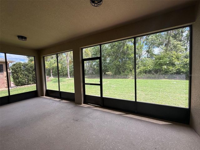 12374 EASTPOINTE DRIVE, Dade City, FL 33525