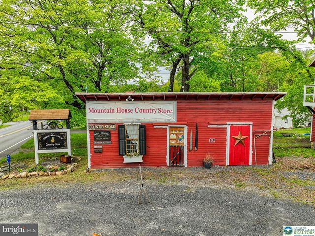 772 ROUTE 115, Saylorsburg, PA 18353
