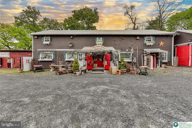 772 ROUTE 115, Saylorsburg, PA 18353