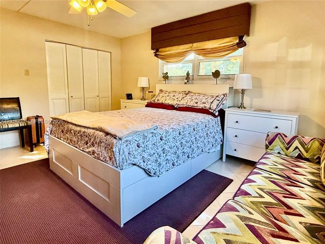 2301 Lucaya Lane O1, Coconut Creek, FL 33066