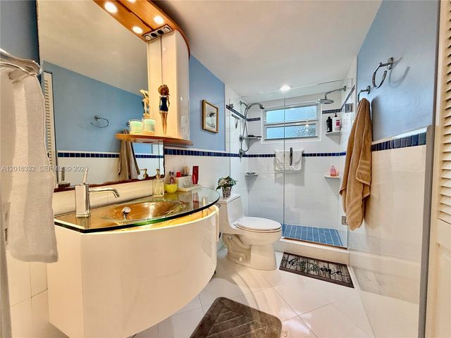 2301 Lucaya Lane O1, Coconut Creek, FL 33066