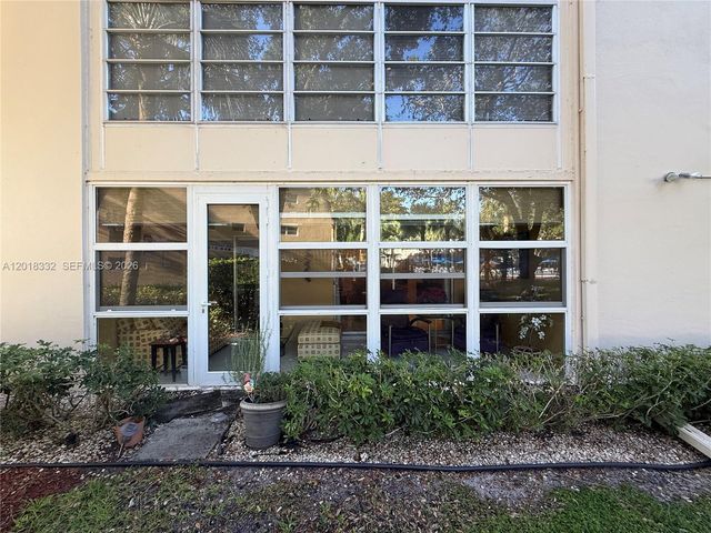 2301 Lucaya Lane O1, Coconut Creek, FL 33066