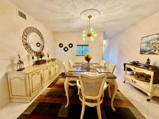 2301 Lucaya Lane O1, Coconut Creek, FL 33066