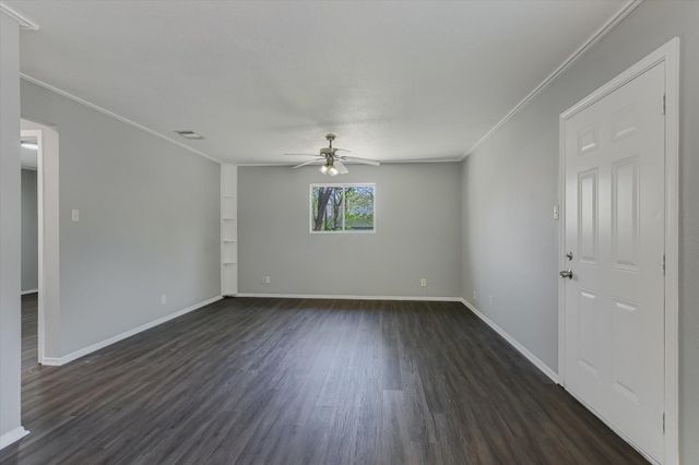 1811 Magnolia DR B, Round Rock, TX 78664