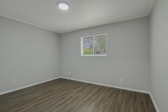 1811 Magnolia DR B, Round Rock, TX 78664