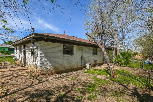 1811 Magnolia DR B, Round Rock, TX 78664