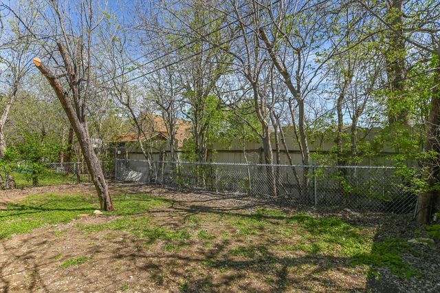1811 Magnolia DR B, Round Rock, TX 78664