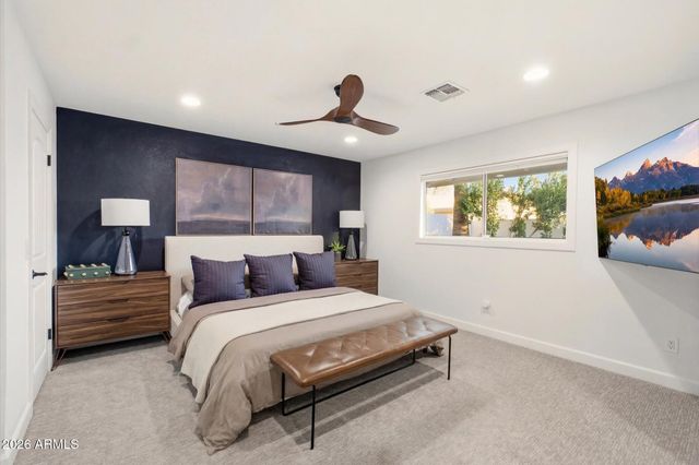 2115 E STATE Avenue, Phoenix, AZ 85020