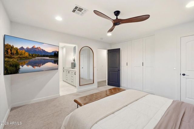 2115 E STATE Avenue, Phoenix, AZ 85020