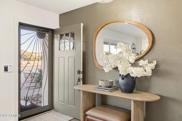 2115 E STATE Avenue, Phoenix, AZ 85020